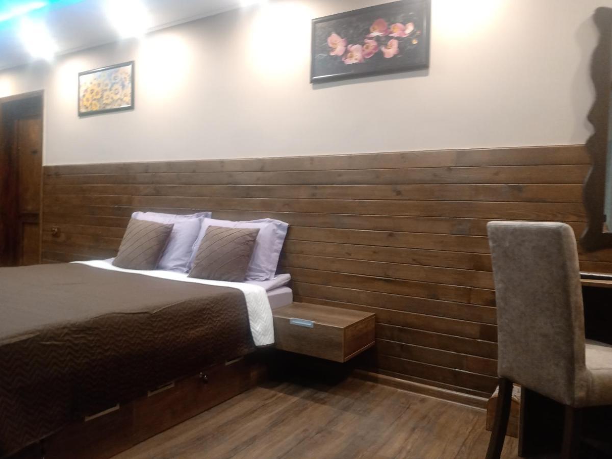 Hotel Кръчмъ При Байката Alpin Ribarica Exteriér fotografie