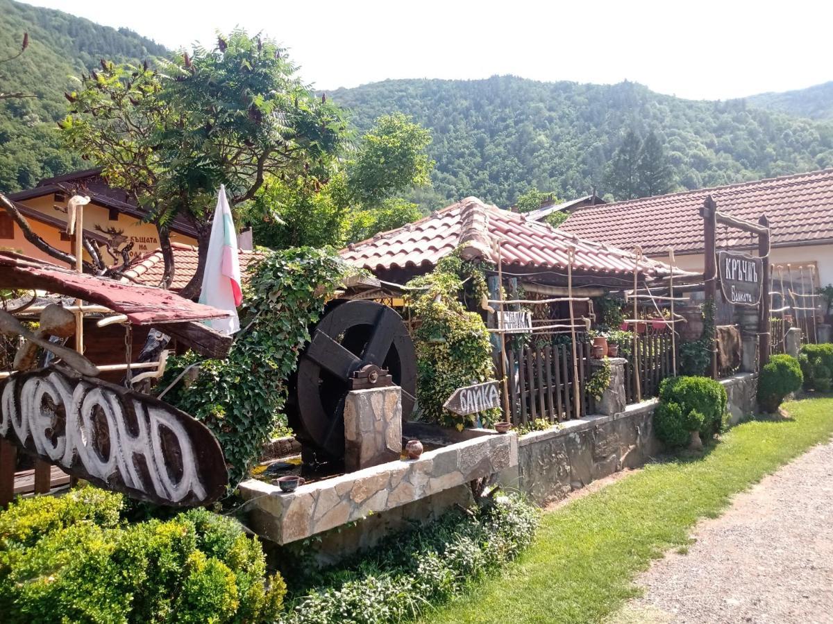 Hotel Кръчмъ При Байката Alpin Ribarica Exteriér fotografie
