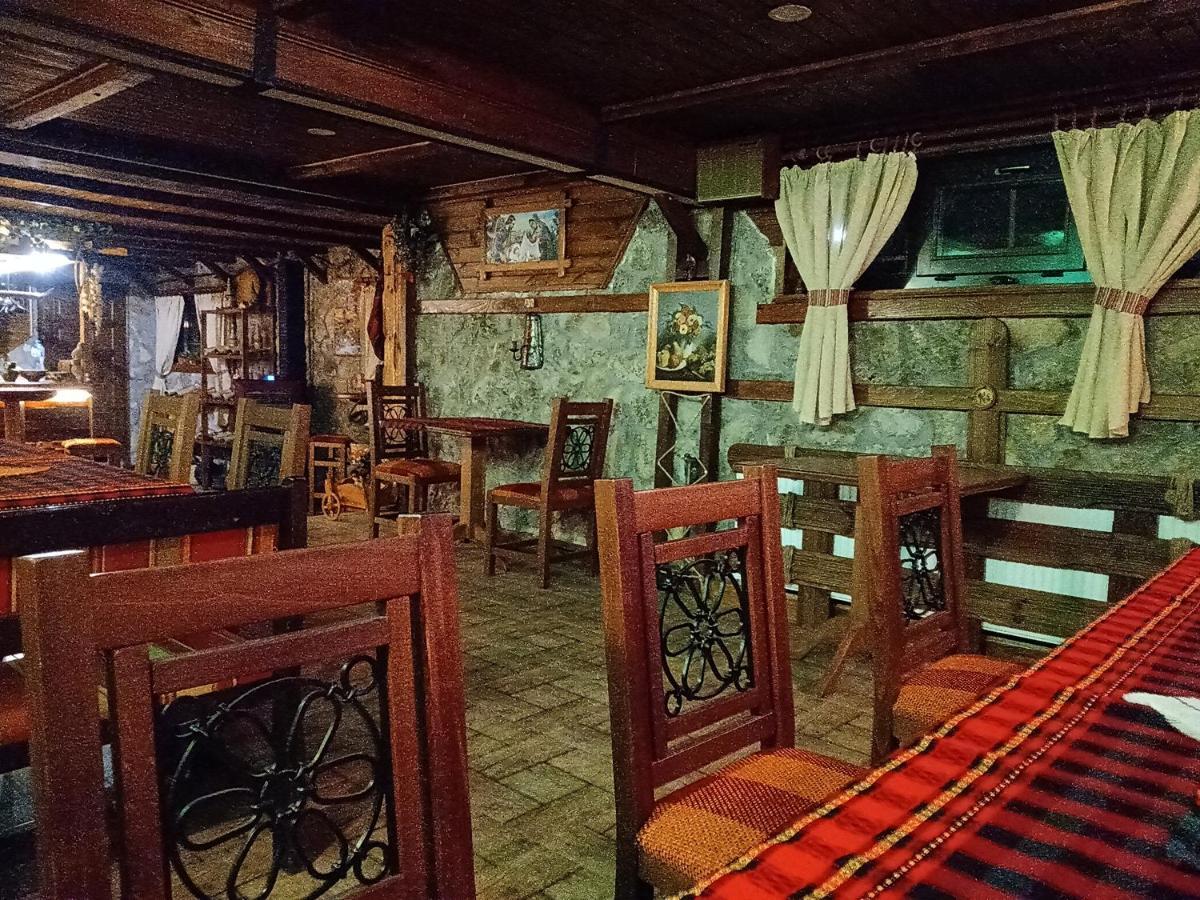 Hotel Кръчмъ При Байката Alpin Ribarica Exteriér fotografie