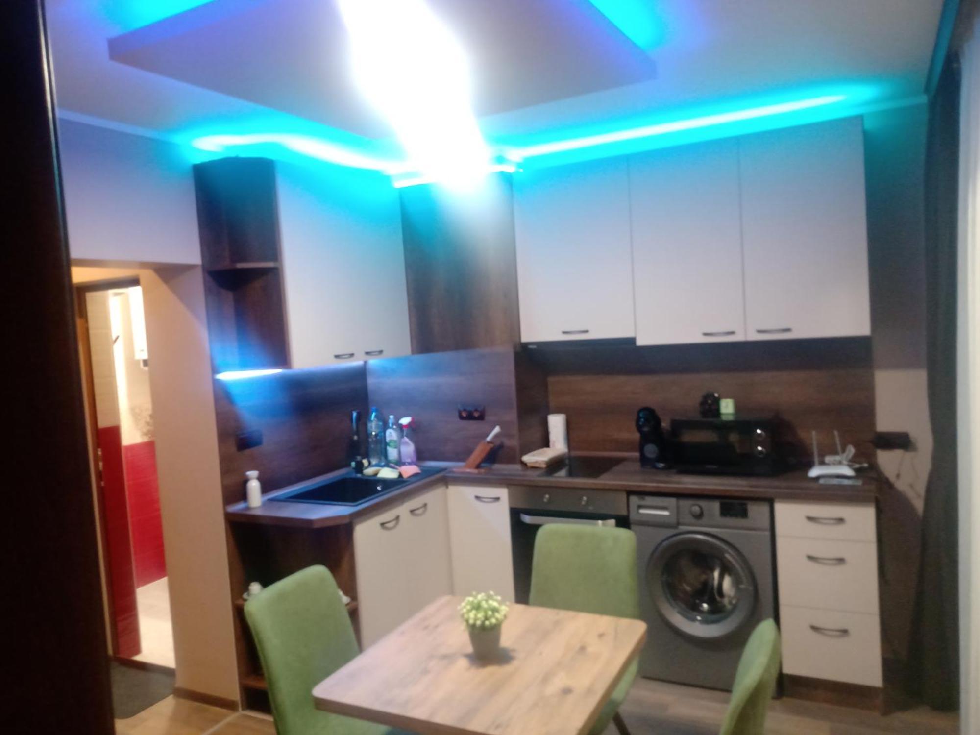 Hotel Кръчмъ При Байката Alpin Ribarica Exteriér fotografie